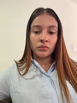 Talia Bonet online show from June 11, 2026, 3:53 pm