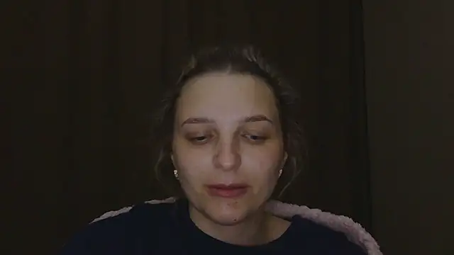 ElisSky301 online show from January 18, 2026, 9:18 pm