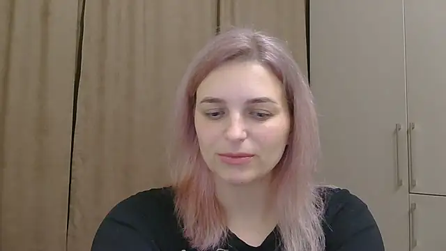 ElisSky301 online show from December 5, 2025, 9:23 pm