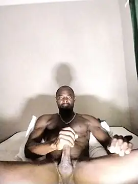 Snapshot of blackdicklusky101 chatting on November 26, 2025, 7:19 am blackdicklusky101 online show from November 26, 2025, 7:19 am