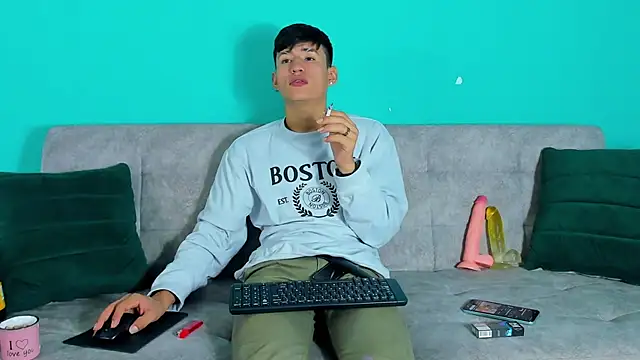 Nicolas Torres  online show from November 13, 2025, 3:10 am