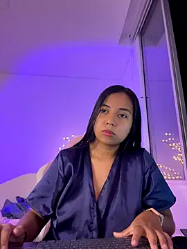 Snapshot of aly_nicols chatting on November 8, 2025, 1:20 am aly nicols online show from November 8, 2025, 1:20 am