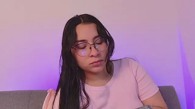 miah storm online show from July 28, 2026, 12:51 am