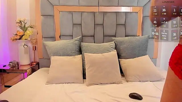 mirandaduboiss online show from October 27, 2025, 5:03 pm