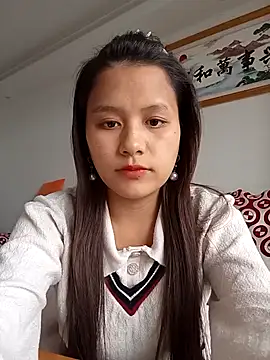 love-xx online show from October 21, 2025, 7:08 am