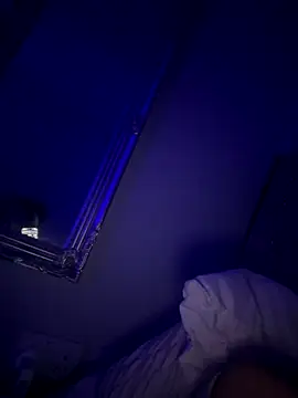 Gia Atkinson online show from October 21, 2025, 10:31 pm