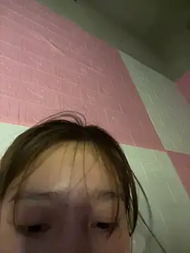 kitty-20x online show from May 1, 2026, 9:36 am
