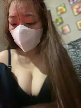 kitty-20x online show from February 5, 2026, 12:17 am