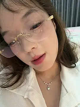 Snapshot of meimei_x chatting on March 21, 2026, 10:42 am meimei x online show from March 21, 2026, 10:42 am