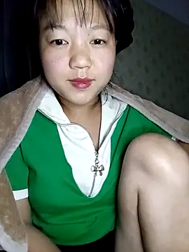 Snapshot of Quynhsumon chatting on March 6, 2026, 3:18 pm Quynhsumon online show from March 6, 2026, 3:18 pm