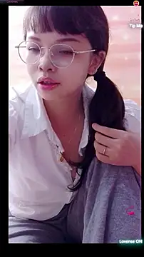 Maomilove1 online show from May 23, 2026, 12:48 pm