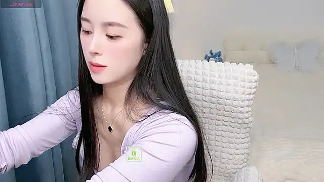 Xiaotaimei 666 online show from October 24, 2025, 6:01 am