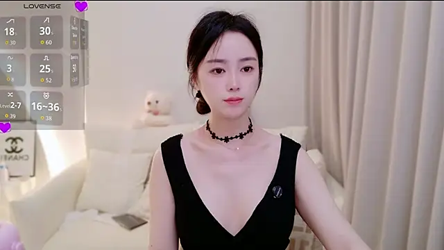Xiaotaimei 666 online show from May 9, 2026, 8:07 am