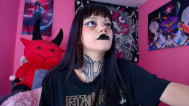 GothGaby online show from December 22, 2025, 2:44 am