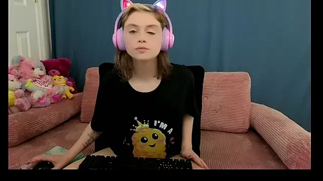 daddysprincess731 online show from June 10, 2026, 5:52 am