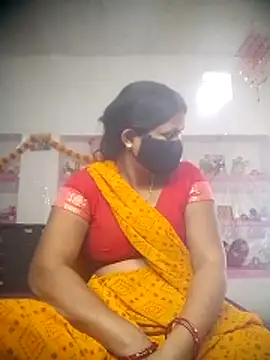 QRESABABY online show from November 1, 2025, 4:41 am