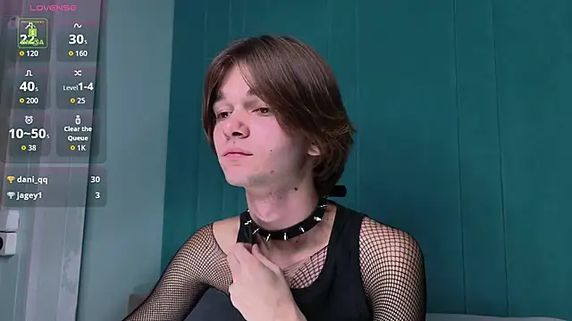 DavidLeatherhofff online show from October 27, 2025, 11:27 pm