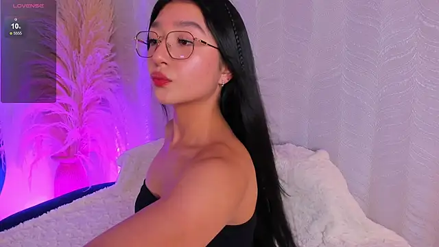 sydney miller  online show from July 15, 2026, 1:34 am