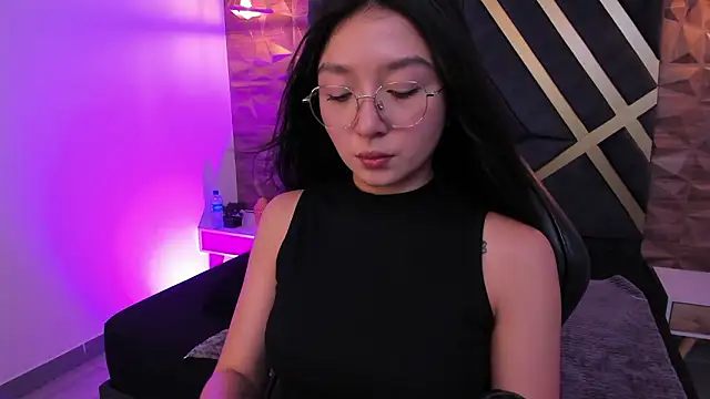 Snapshot of sydney_miller_ chatting on February 18, 2026, 11:23 pm sydney miller online show from February 18, 2026, 11:23 pm