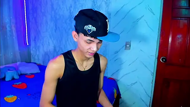 boyswantingplay online show from February 19, 2026, 1:02 am