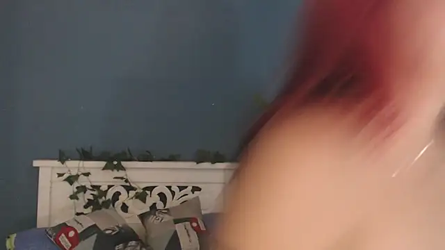 Snapshot of Samantha__Benet chatting on March 12, 2026, 9:08 pm Samantha Benet online show from March 12, 2026, 9:08 pm