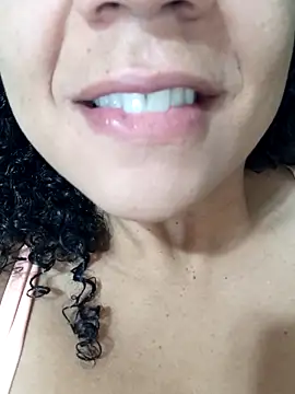 Snapshot of Bruninhadeusa chatting on February 8, 2026, 3:10 pm Bruninhadeusa online show from February 8, 2026, 3:10 pm