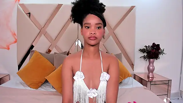 karolebonyy online show from October 26, 2025, 12:38 pm