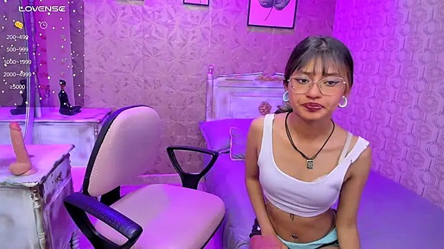 Snapshot of Noa_clk chatting on November 27, 2025, 3:51 am Noa clk online show from November 27, 2025, 3:51 am