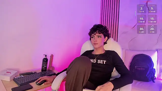 DannysaStar  online show from December 22, 2025, 11:16 pm