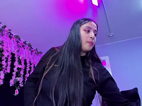 Gabyy Cooper  online show from May 28, 2026, 2:30 am