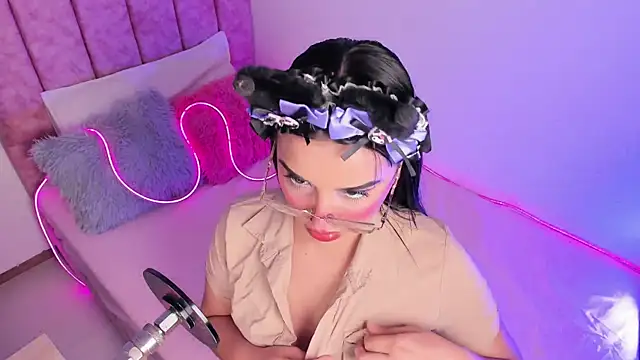 Snapshot of laana_foxx chatting on June 16, 2026, 10:54 pm laana foxx online show from June 16, 2026, 10:54 pm