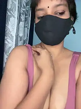 Cute Marina online show from August 4, 2026, 6:40 am