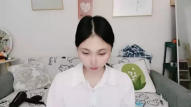 Snapshot of yuyan3929 chatting on November 18, 2025, 12:37 am yuyan3929 online show from November 18, 2025, 12:37 am