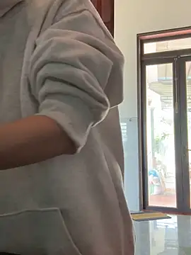 Emily-y online show from December 14, 2025, 3:24 am