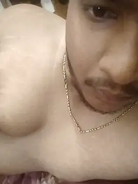 Snapshot of niiksvinz chatting on March 18, 2026, 5:21 am niiksvinz online show from March 18, 2026, 5:21 am