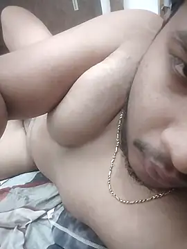 Snapshot of niiksvinz chatting on March 3, 2026, 8:43 am niiksvinz online show from March 3, 2026, 8:43 am