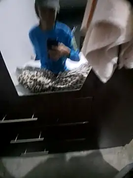 liamdih online show from October 22, 2025, 9:31 am