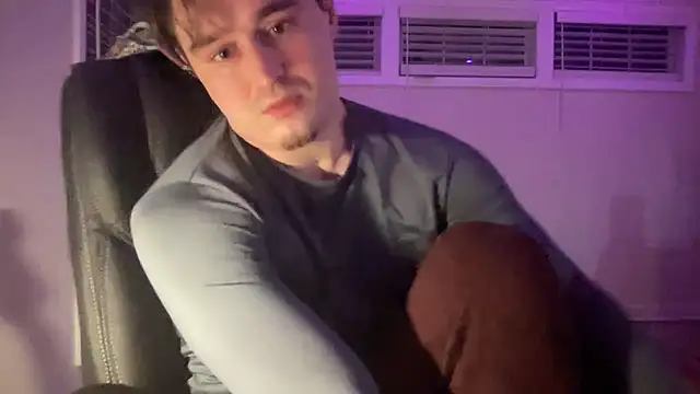 andrenoma427 online show from October 31, 2025, 3:25 am