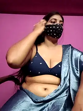 Cute Riya 1 online show from June 18, 2026, 10:15 pm
