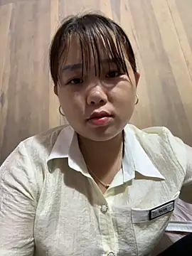 love pusy09 online show from June 10, 2026, 4:57 am