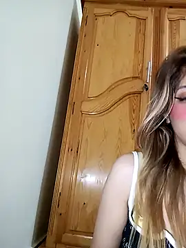 Snapshot of indilasixeey chatting on February 22, 2026, 9:27 pm indilasixeey online show from February 22, 2026, 9:27 pm