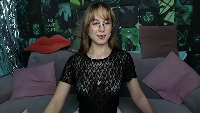 AlishaKellyi online show from March 7, 2026, 5:36 am