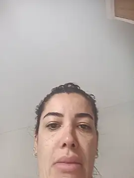 DESIRIE0609 online show from November 12, 2025, 1:15 pm