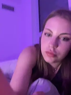 elliepixie online show from July 2, 2026, 4:40 am