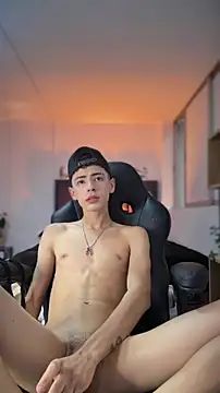 Snapshot of Sebastian_Reed chatting on March 5, 2026, 4:25 pm Sebastian Reed online show from March 5, 2026, 4:25 pm