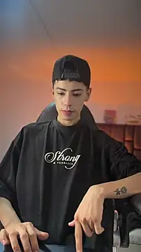 Snapshot of Sebastian_Reed chatting on March 8, 2026, 2:48 am Sebastian Reed online show from March 8, 2026, 2:48 am