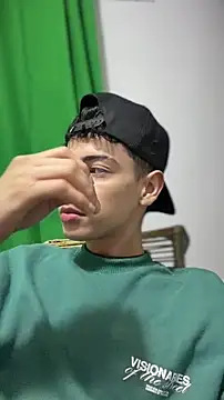 Snapshot of Sebastian_Reed chatting on March 14, 2026, 4:18 am Sebastian Reed online show from March 14, 2026, 4:18 am