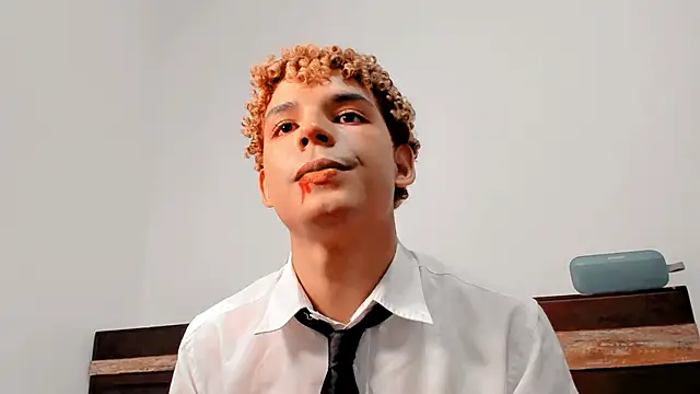 Daark Eros online show from October 27, 2025, 11:05 pm