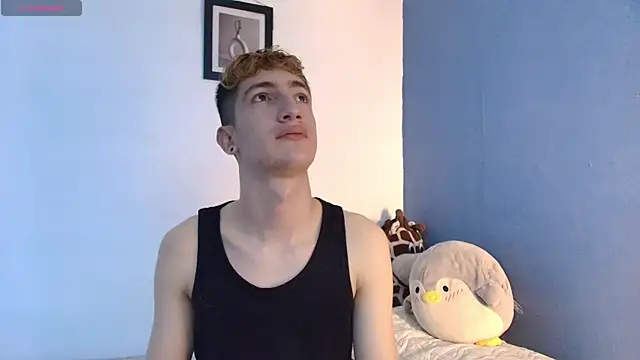 Erick Taylor3 online show from June 18, 2026, 7:52 pm