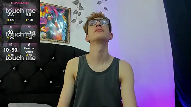 Erick Taylor3 online show from November 17, 2025, 6:12 pm